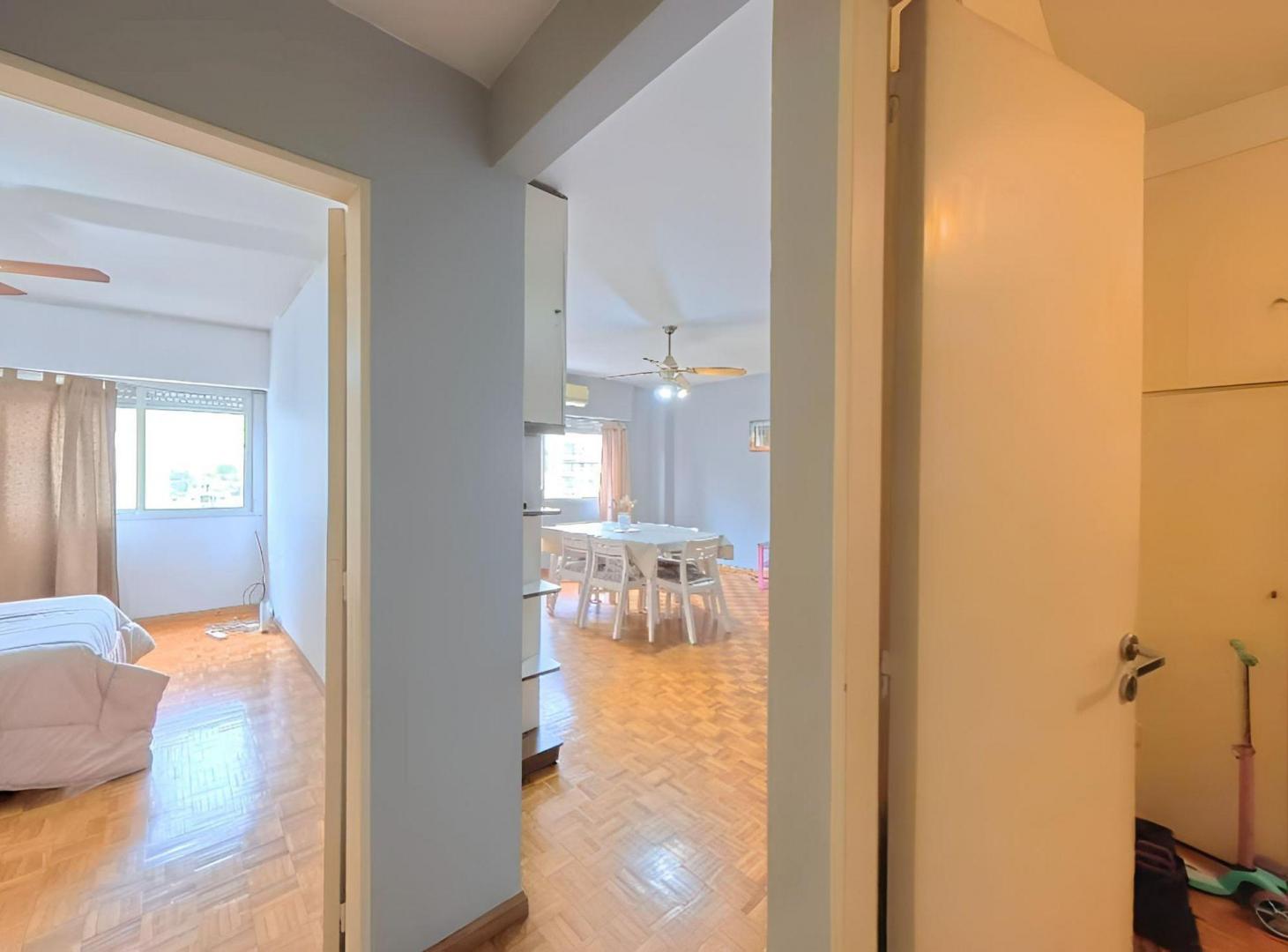 Foto de VENTA DEPTO 4 AMB C/COCHERA AL FTE FLORES, imagen 4