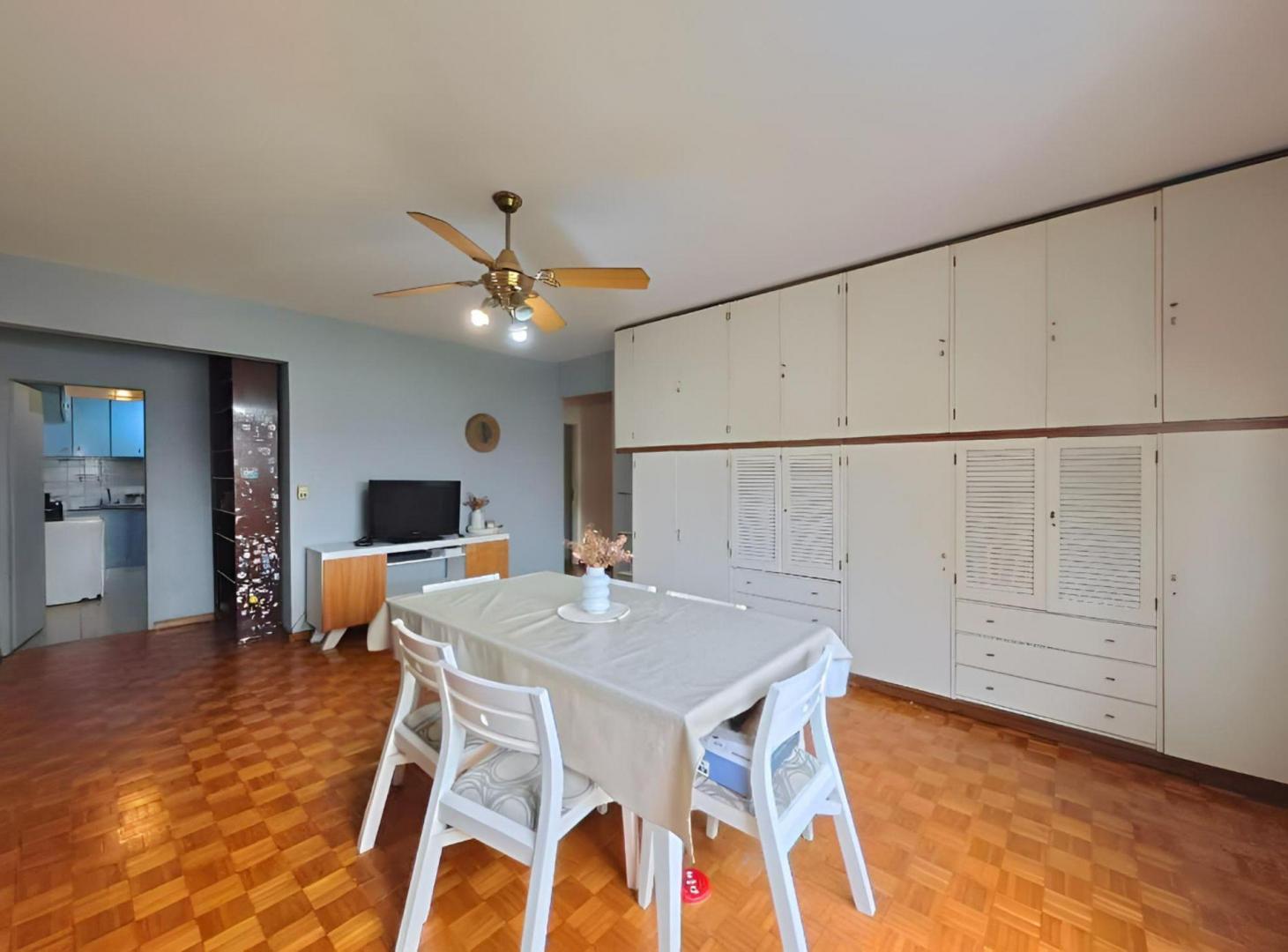 Foto de VENTA DEPTO 4 AMB C/COCHERA AL FTE FLORES, imagen 3