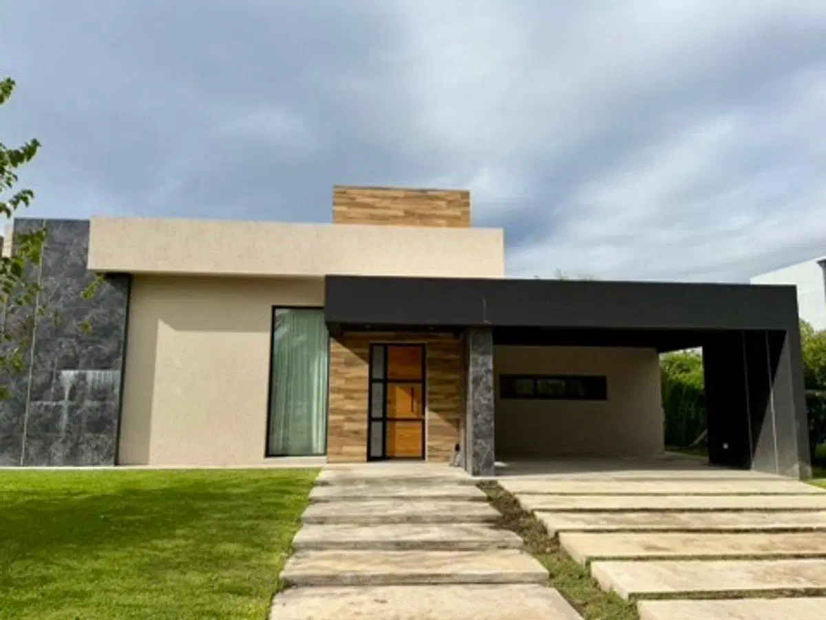 Venta Casa 4 ambientes al lago Country Santa Rita 2