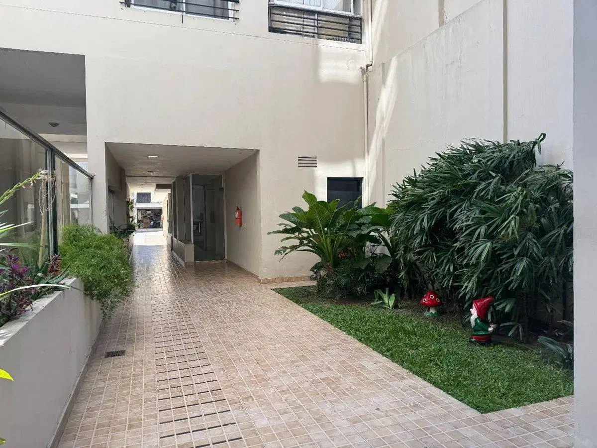 VENTA DEPARTAMENTO 3 AMBIENTES C/ COCHERA LANUS 3