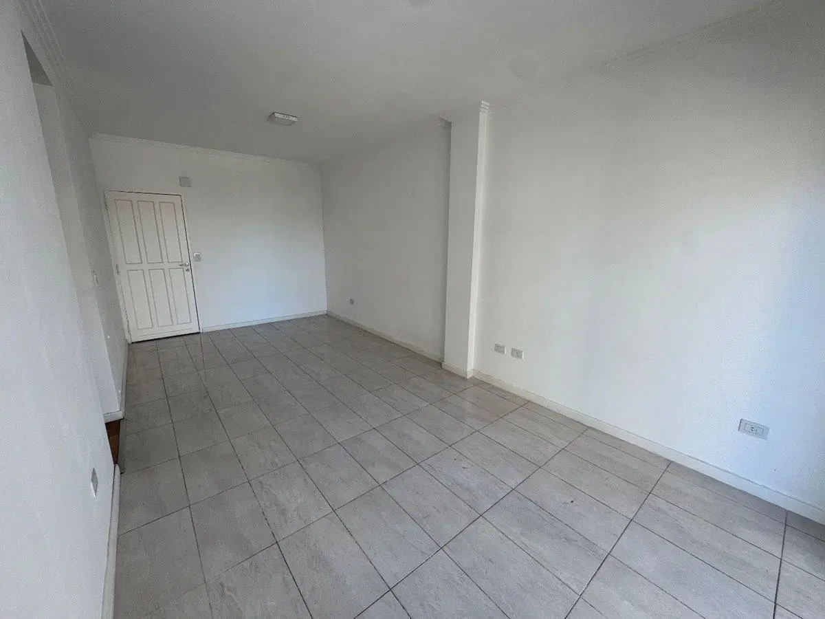VENTA DEPARTAMENTO 3 AMBIENTES C/ COCHERA LANUS 2