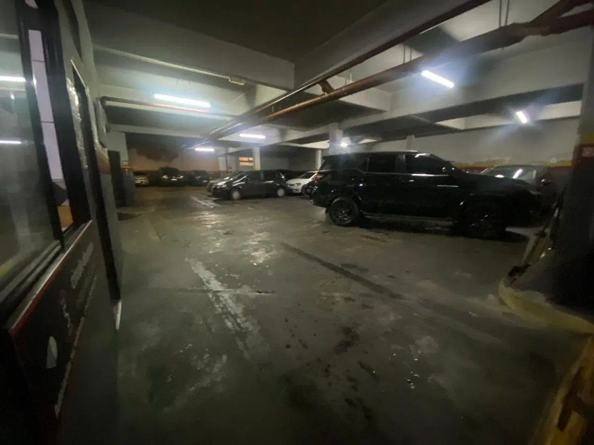 Venta Estacionamiento/Negocio/Deposito Chacarita 8