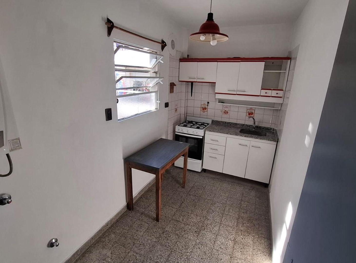 Foto de ALQUILER DEPARTAMENTO 2 AMB 40 m2 FLORES NORTE, imagen 4