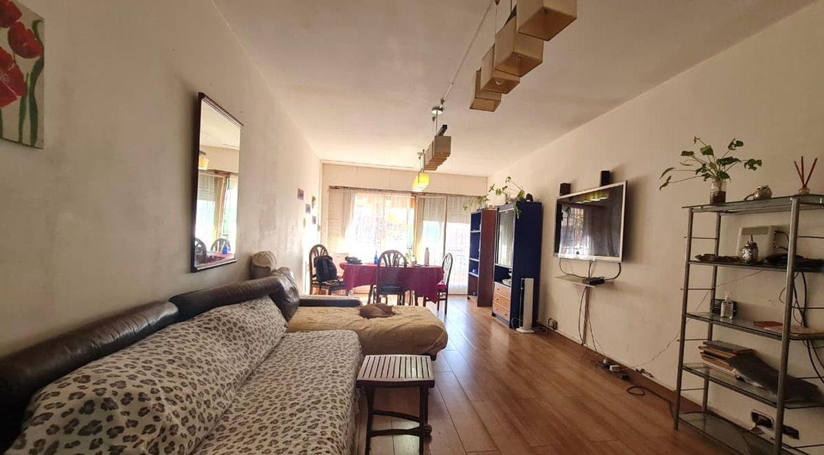 Foto de Venta depto. 4 amb. c/dep. y balcón. Balvanera, imagen 3