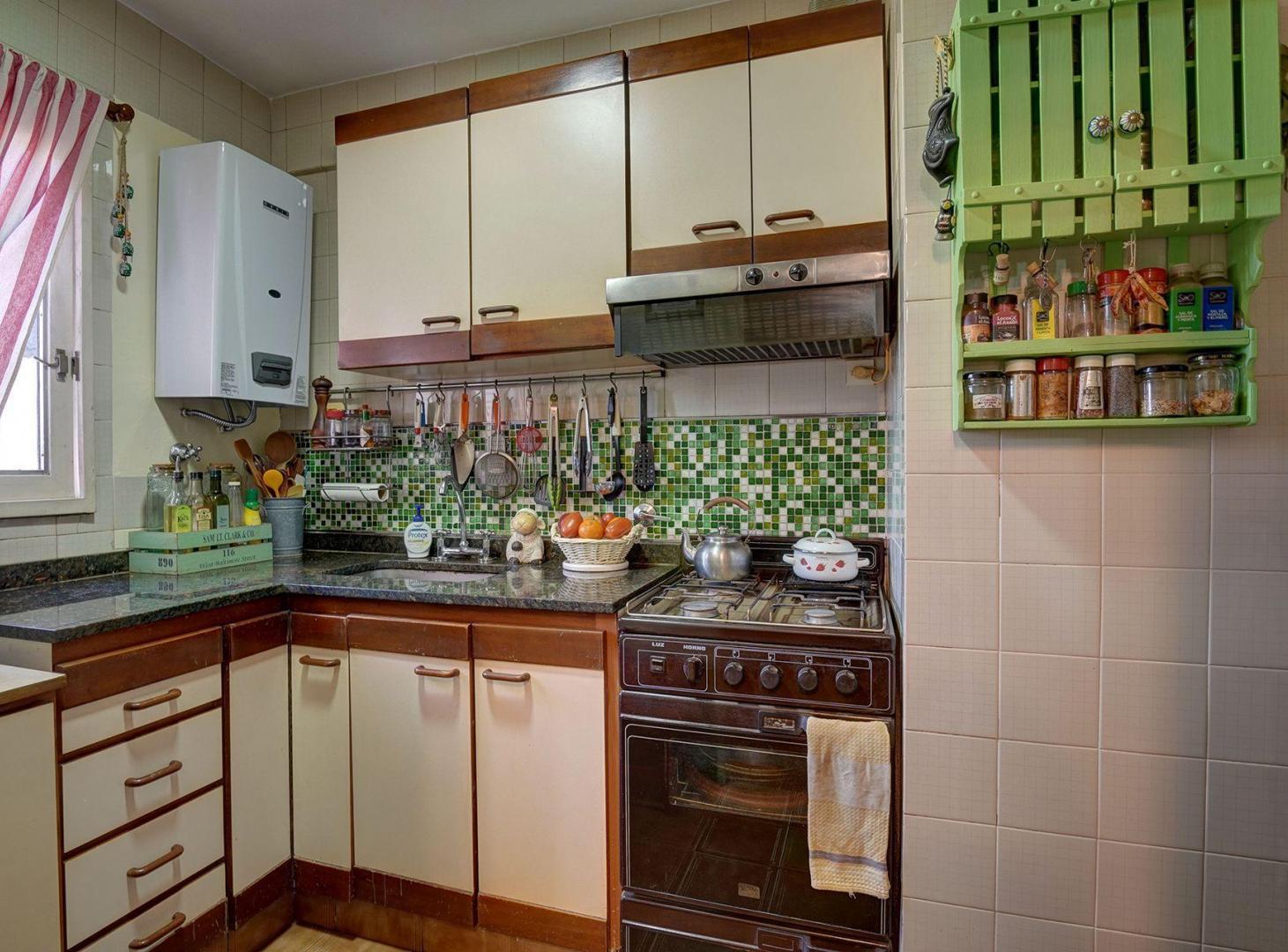 Foto de VENTA DEPARTAMENTO DOS AMBIENTES VILLA GRAL MITRE, imagen 2