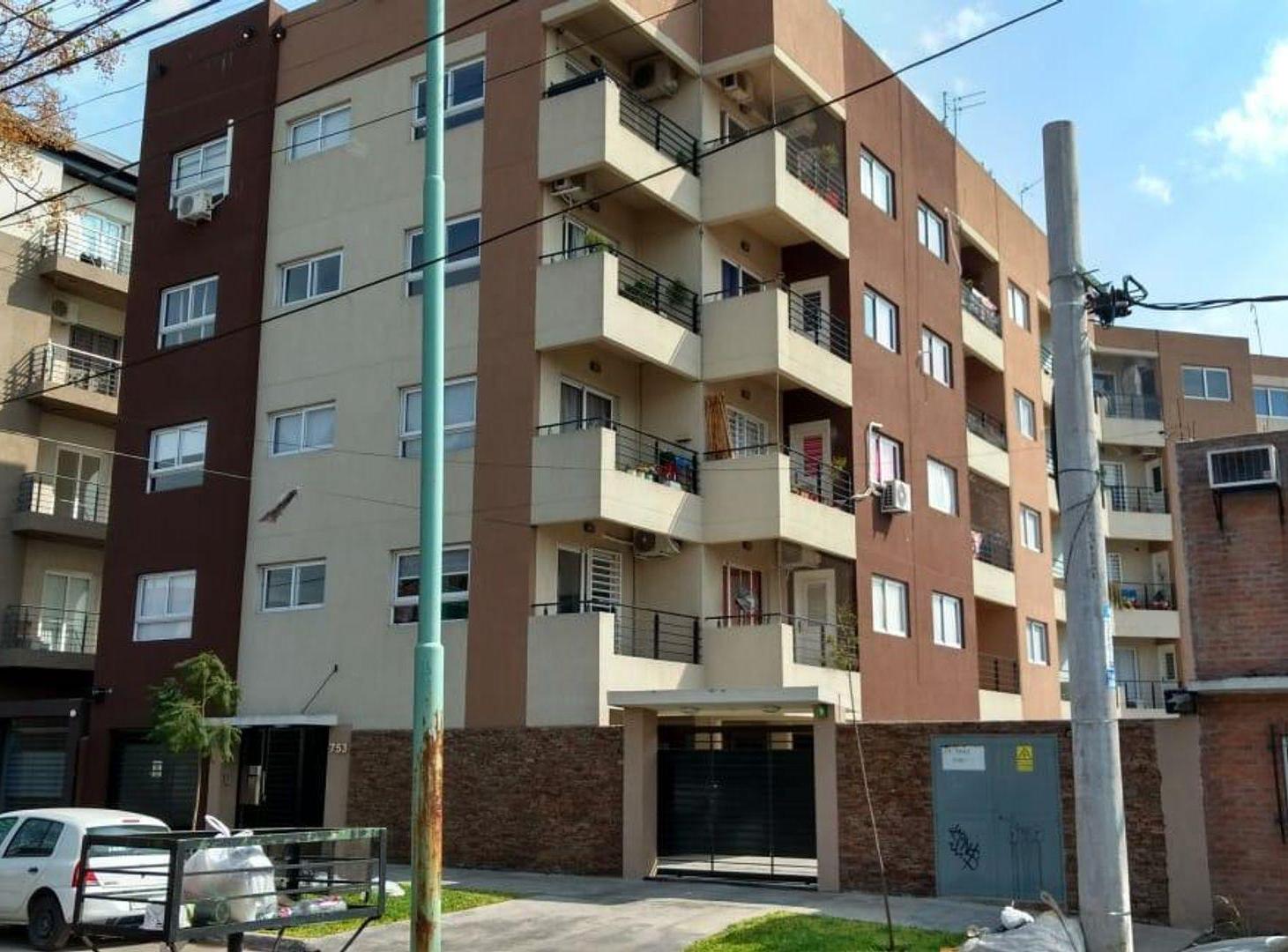 Foto de VENTA DPTO 2 AMB C/COCHERA EN MERLO, imagen 4