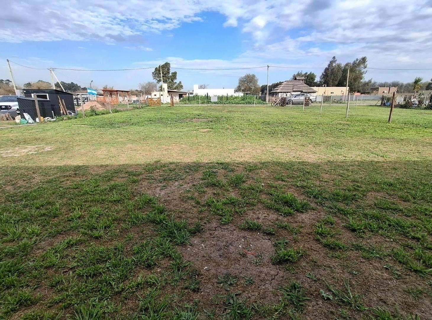 Foto de VENTA LOTE 591 m2 LUZ AGUA BARRIO CERRADO CAÑUELAS, imagen 4