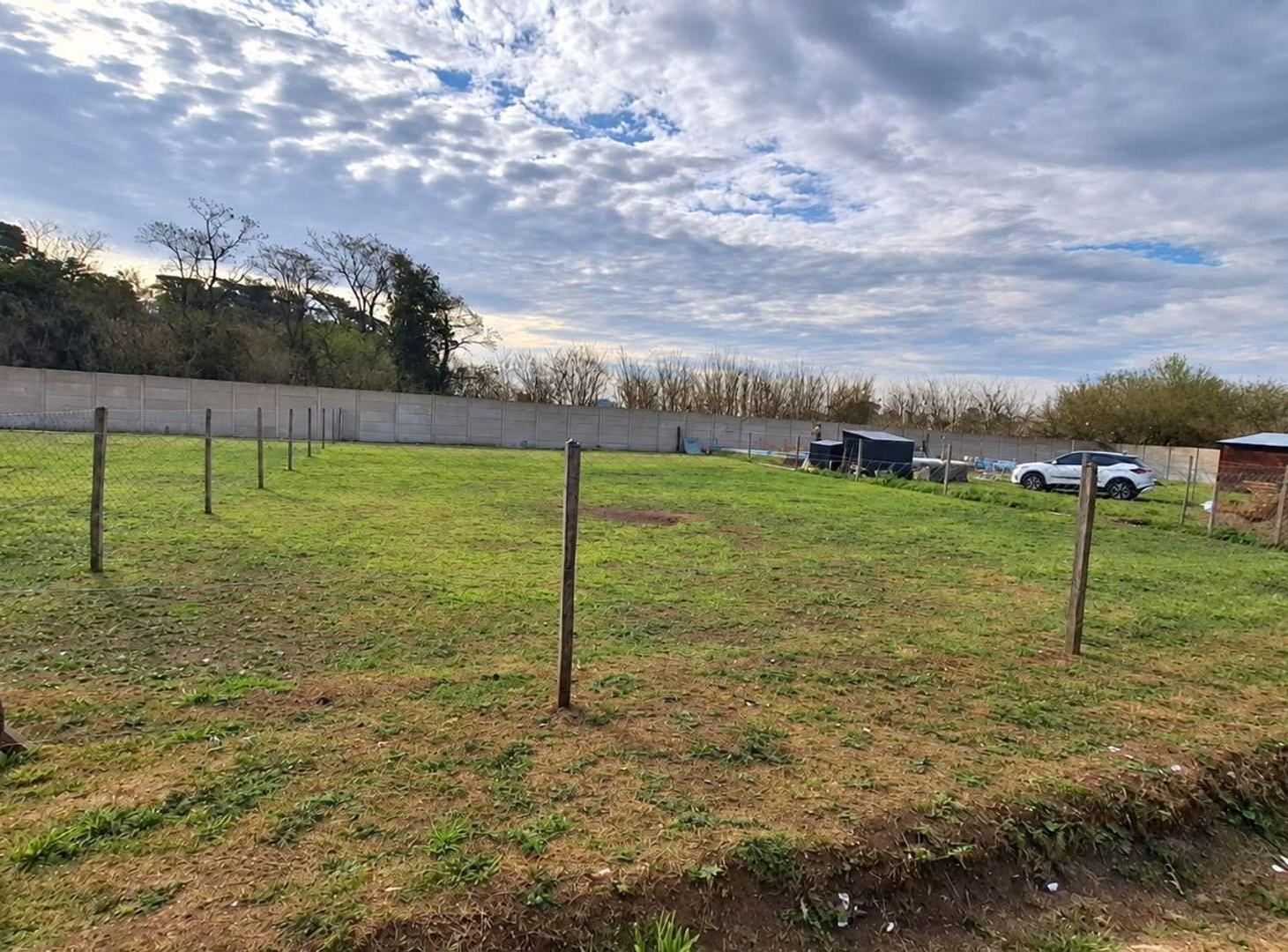 Foto de VENTA LOTE 591 m2 LUZ AGUA BARRIO CERRADO CAÑUELAS, imagen 2