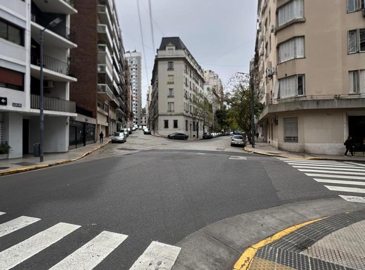 Foto de VENTA DEPTO 3 AMB CON BALCON EN RECOLETA, imagen 2