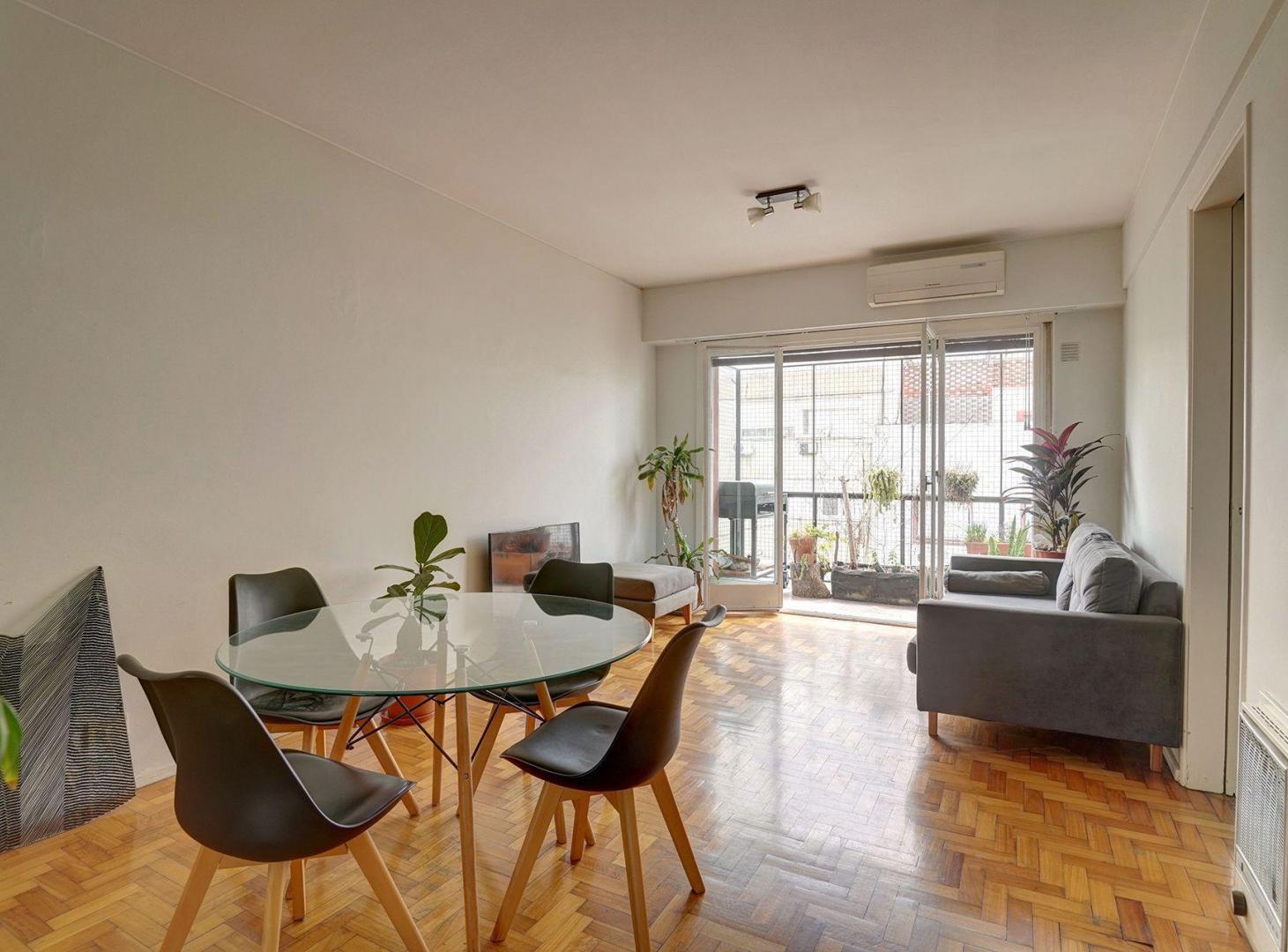 Foto de Depto 3 Amb en Venta Las Cañitas Semipiso c/Balcón, imagen 2