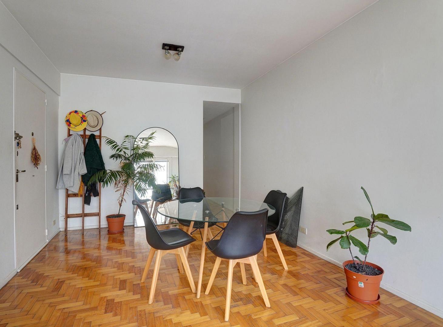 Foto de Depto 3 Amb en Venta Las Cañitas Semipiso c/Balcón, imagen 3