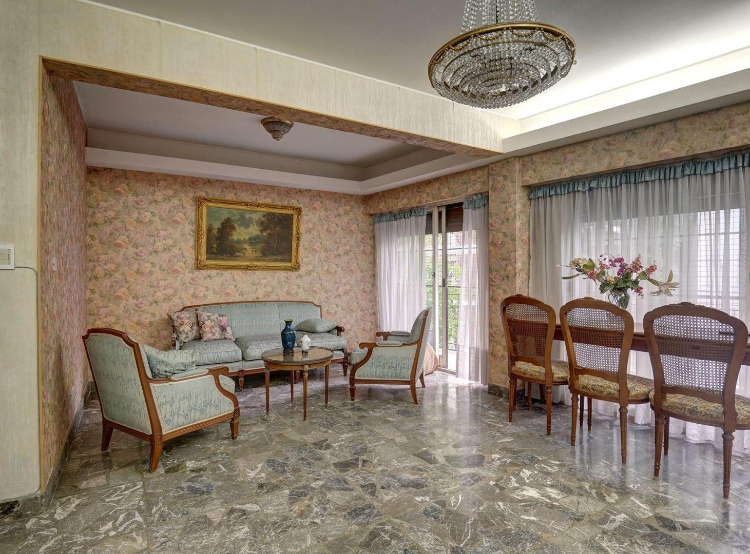 Foto de Venta dpto 4 amb + depen/balcón/ baulera Caballito, imagen 3