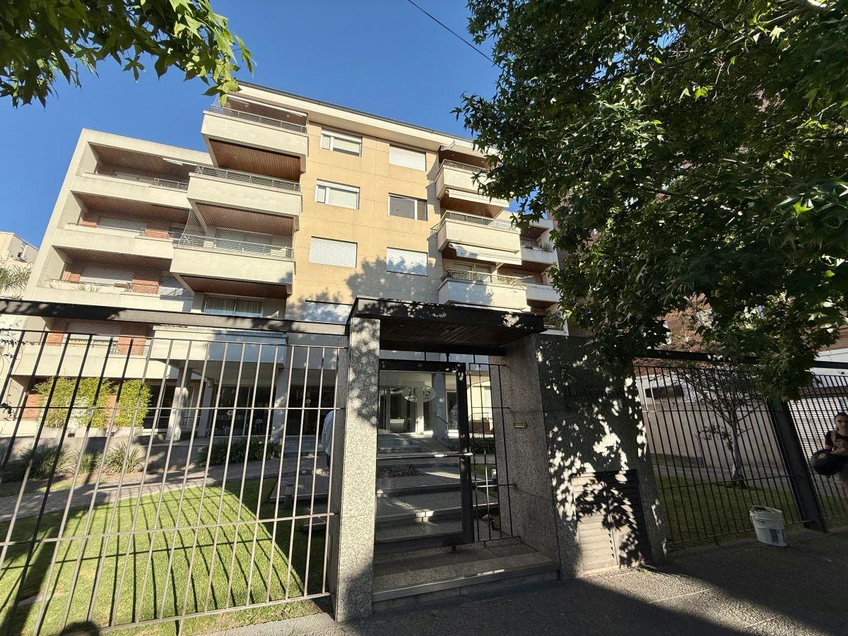 Departamento 2 ambientes con Cochera en Venta, ubicado en el Centro de Castelar Norte