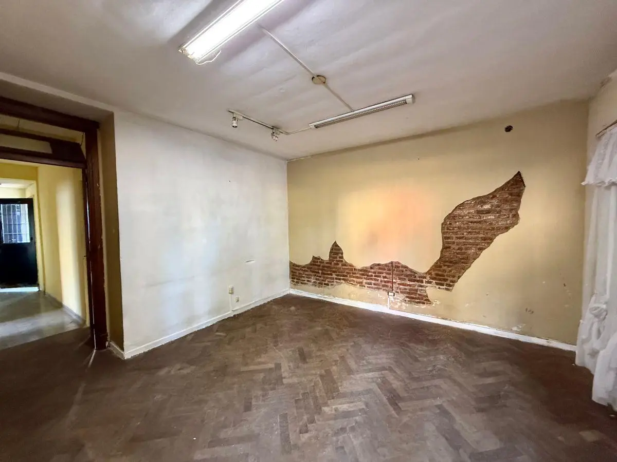 Casa a Reciclar en Venta ubicada en Ituzaingo Sur 4