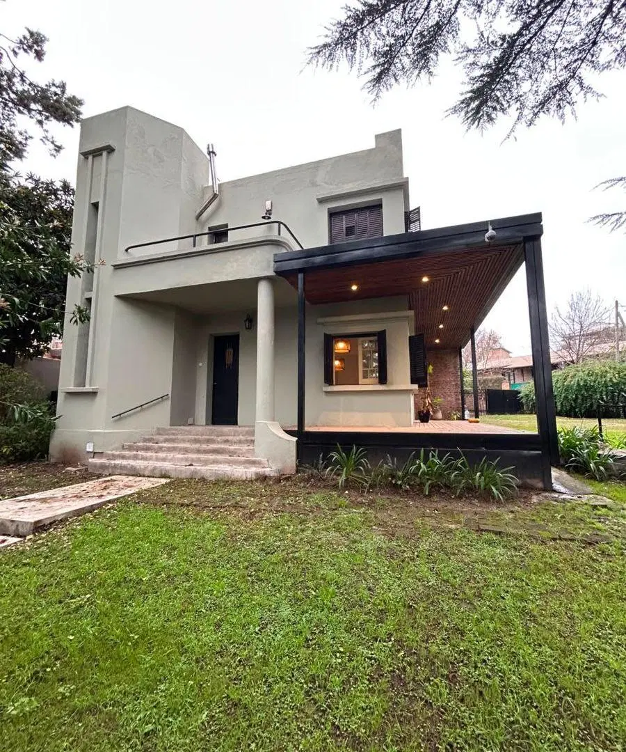 ALQUILER CASA UNQUILLO 3 DORMITORIOS 4