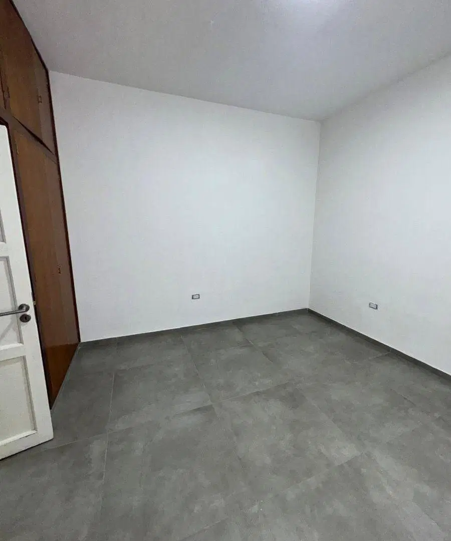 ALQUILER DEPARTAMENTO / OFICINAS UNQUILLO 4