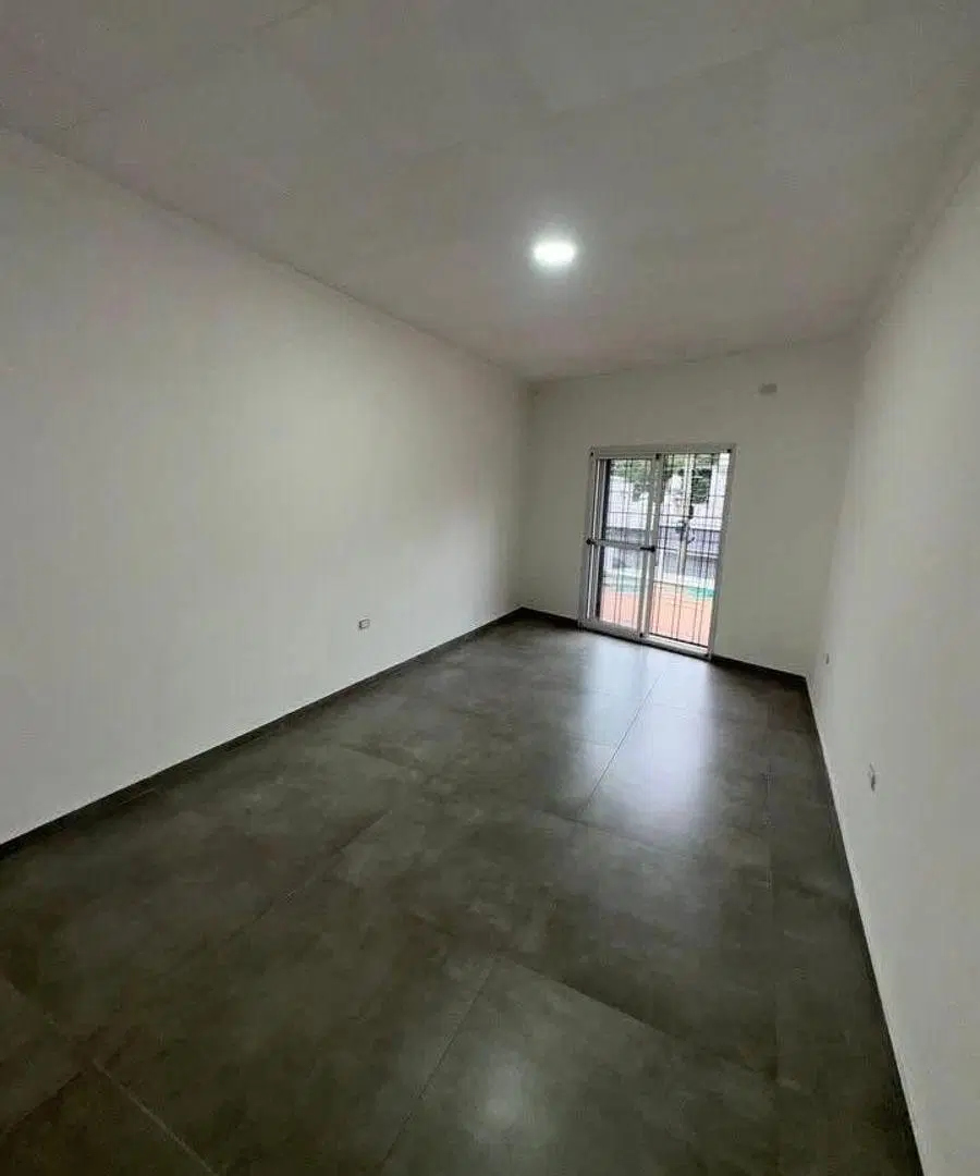 ALQUILER DEPARTAMENTO / OFICINAS UNQUILLO 5