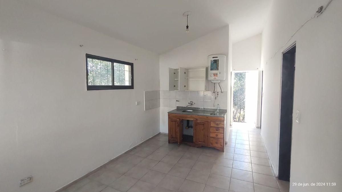 Foto de CASA EN VENTA UNQUILLO 2 DORMITORIOS, imagen 3