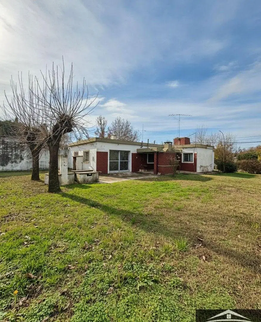CASA EN VENTA EN MENDIOLAZA CENTRO 8