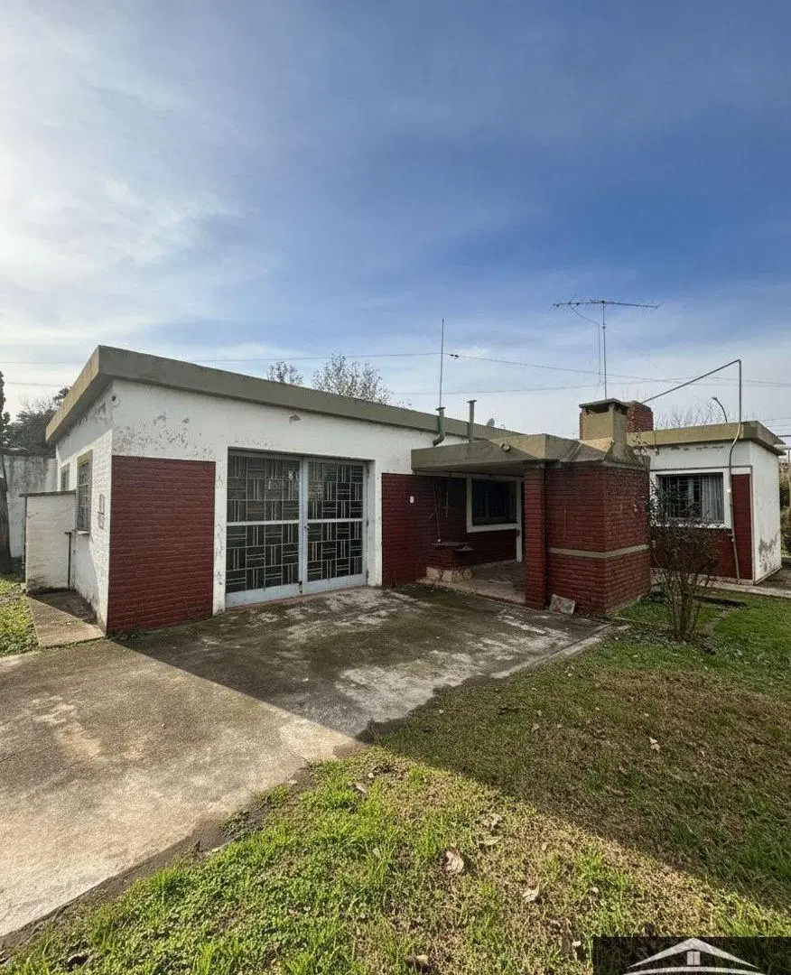 CASA EN VENTA EN MENDIOLAZA CENTRO 5