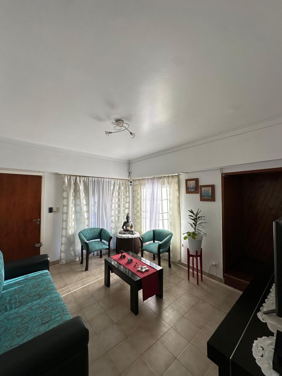 Casa sobre lote de 10x43