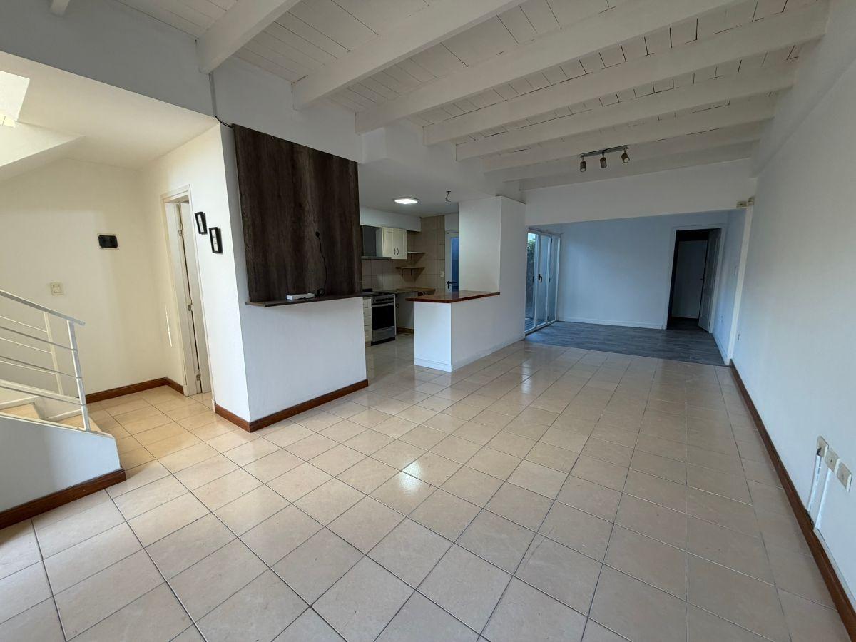 Foto de PH 4 Ambientes | 3 Dormitorios | Patio con Parrilla | 110 m² | Colinas, imagen 2