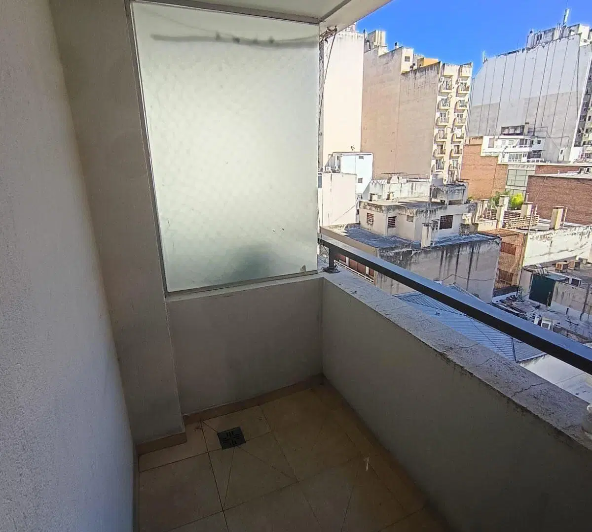 Departamento de 1dorm y medio, con terraza c/ asador 5