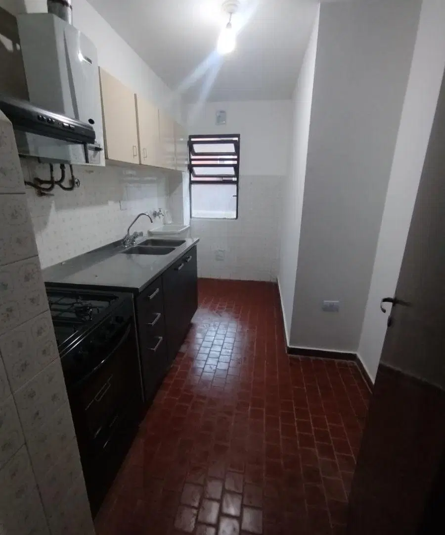 Se alquila departamento de 1 dormitorio. 4