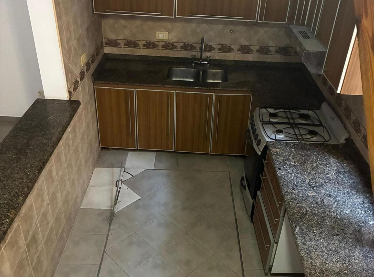 Foto de Se alquila departamento de 2 dormitorios con patio y asador!!, imagen 3