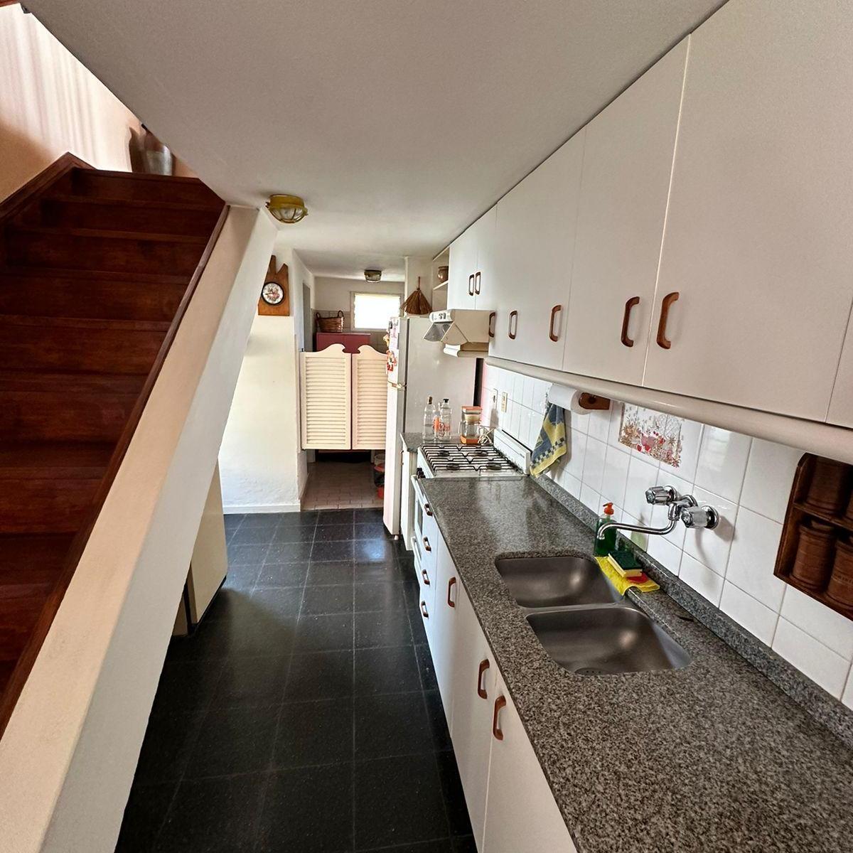 Casa en Venta en Villa Carlos Paz Barrio La Cuesta con Vista Al Lago 1