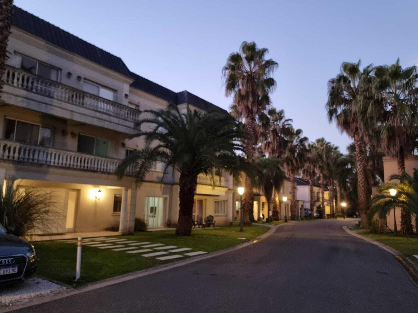 Casa Dúplex en Venta en Palmas del Sol, Pilar, G.B.A. Zona Norte