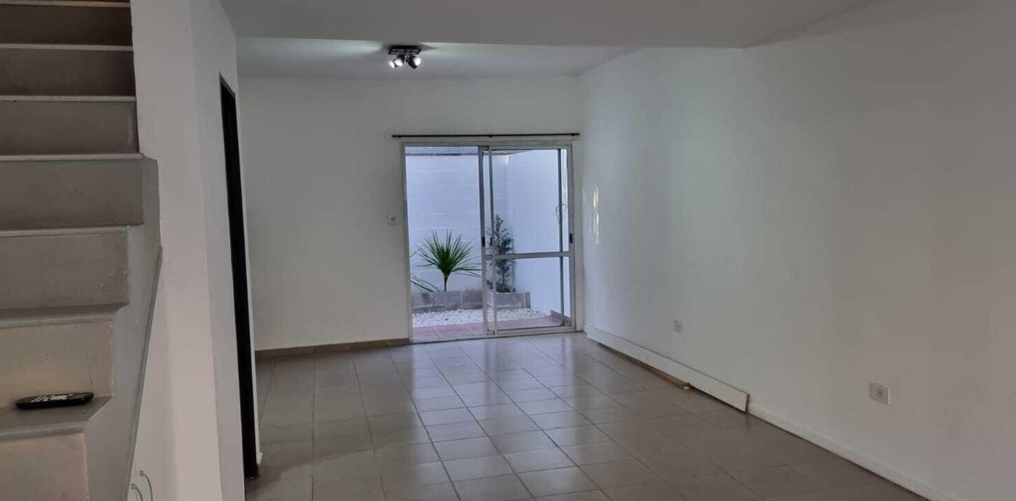 Foto de Departamento Dúplex en Alquiler en Condominio Pilar, Pilar, G.B.A. Zona, imagen 2