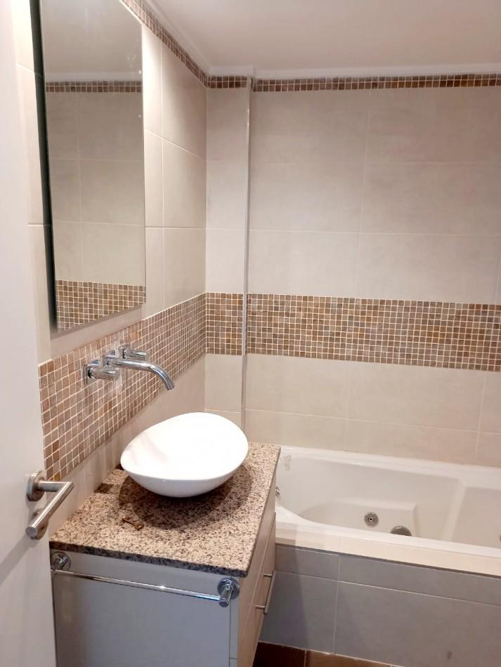 Foto de SEMIPISO 3 AMB EN VENTA MUY LUMINOSO Y DOBLE BALCON., imagen 5