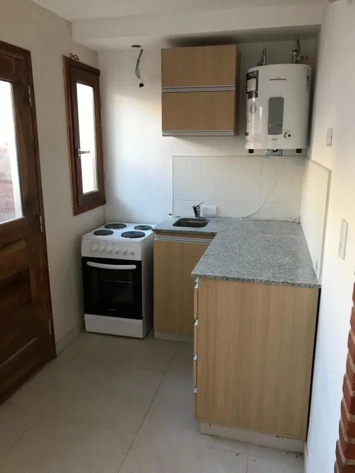 1 AMBIENTE EN ALQUILER 24 MESES 1