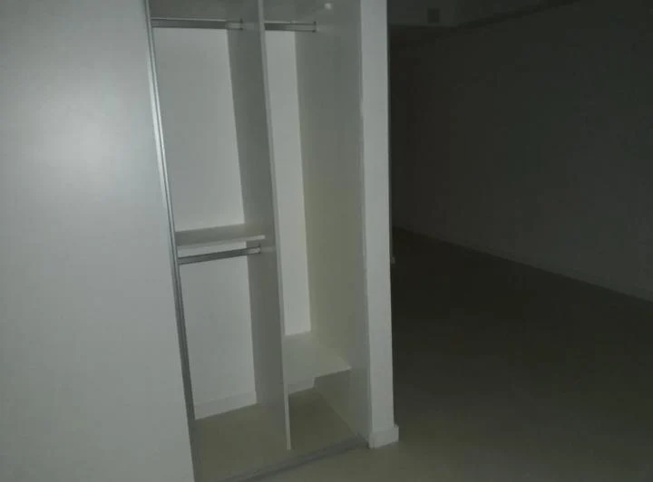 MONOAMBIENTE AL FRENTE CON BALCON 2