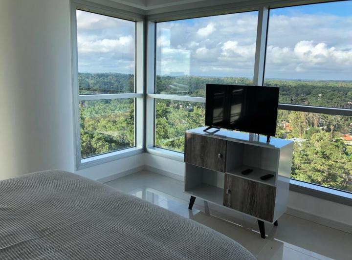 Foto de Departamento en alquiler 2 dormitorios Punta del Este FEBRERO!!!, imagen 5