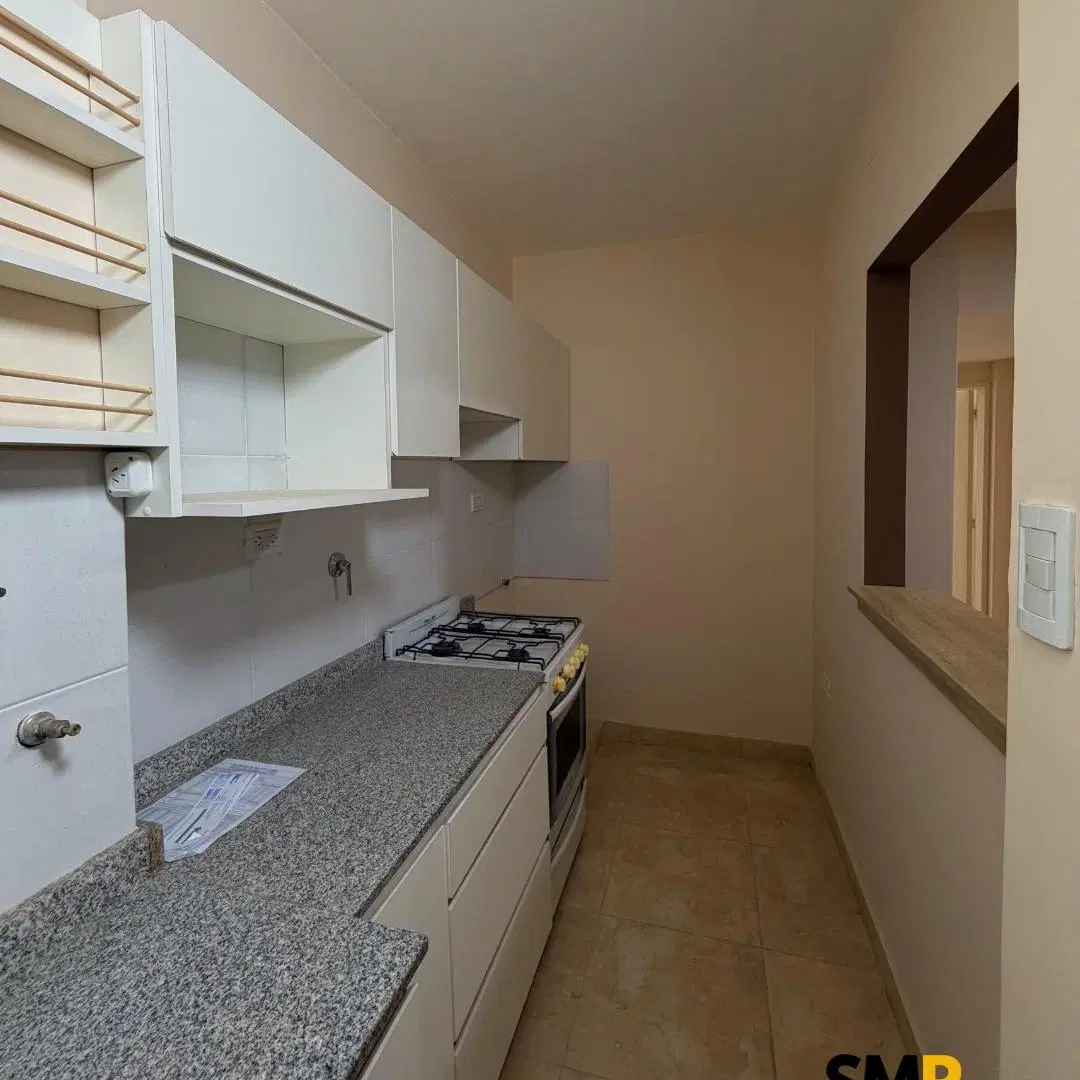 Departamento de 1 dormitorio + escritorio en venta - Zelarrayan 177 2