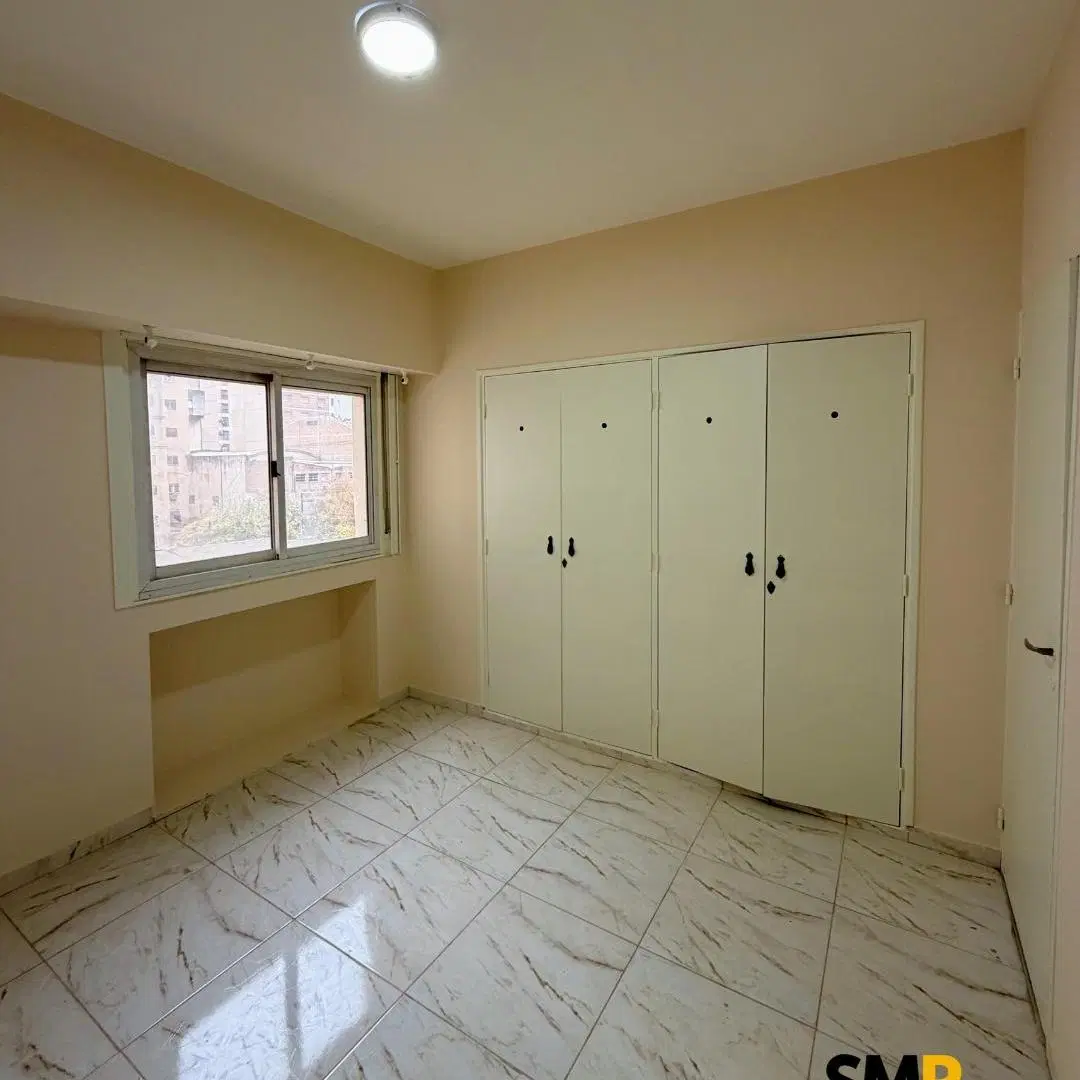 Departamento de 1 dormitorio + escritorio en venta - Zelarrayan 177 5