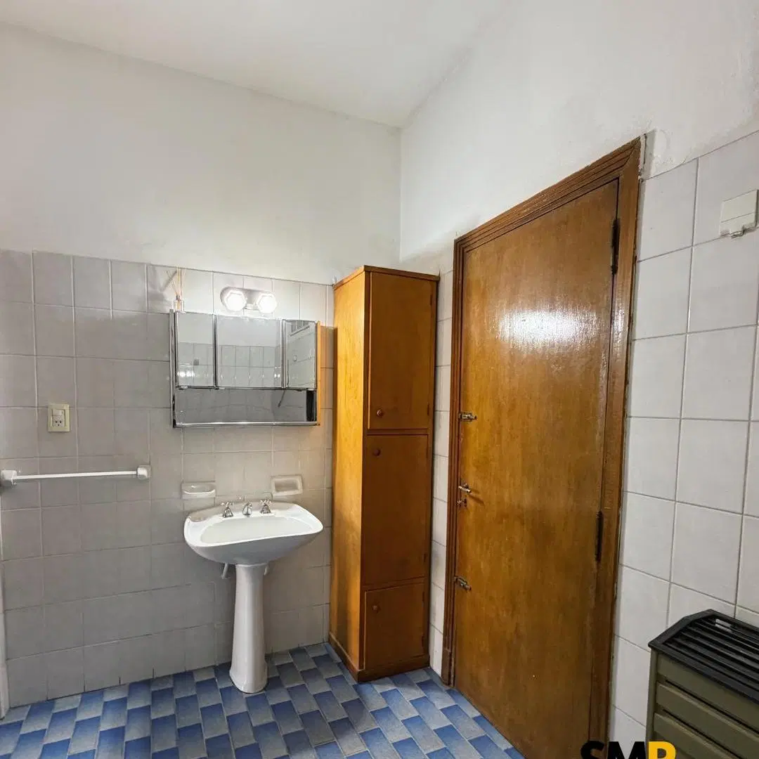 Casa en venta de 2 habitaciones - Rivadavia 1054 8
