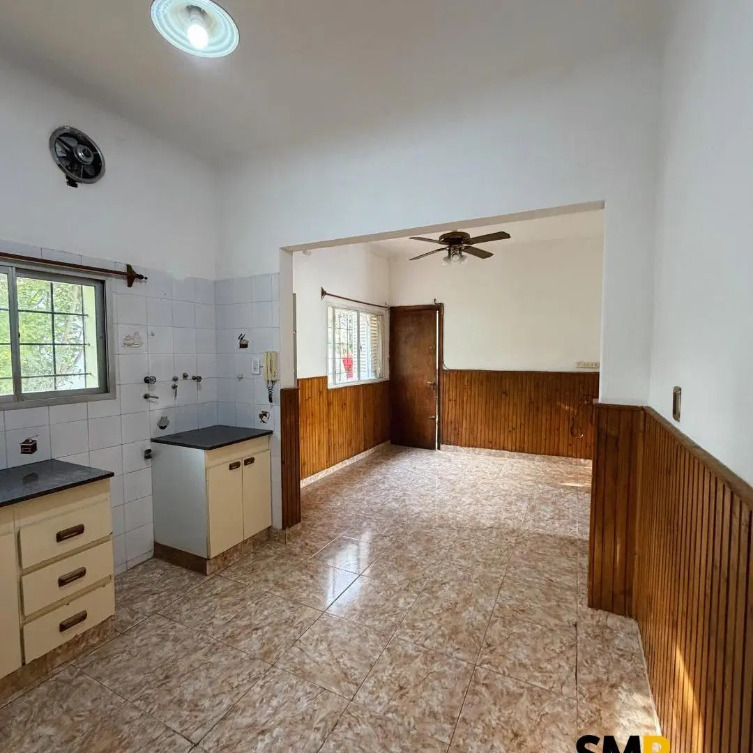Casa en venta de 2 habitaciones - Rivadavia 1054 2