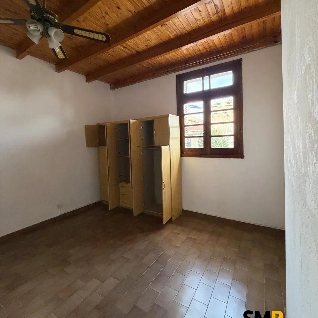 Casa en venta de 2 habitaciones - Rivadavia 1054 1