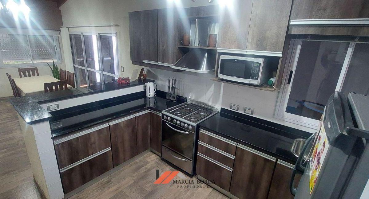 Casa 3 Ambientes. | Calle Betbeze Al 1500 4