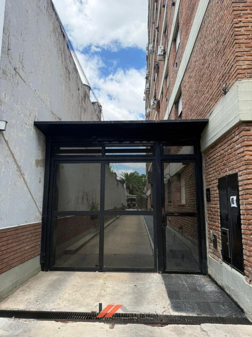 Departamento a la venta, en La Plata