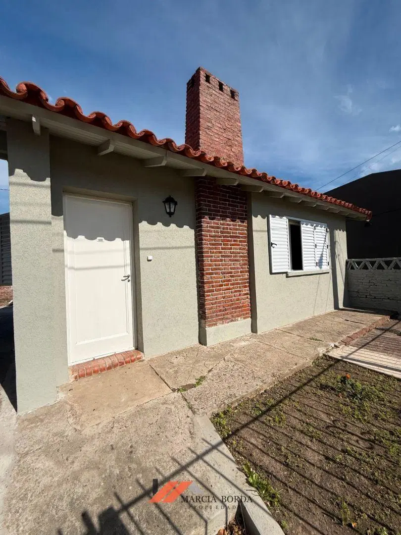 Casa en alquiler en Ranchos 2