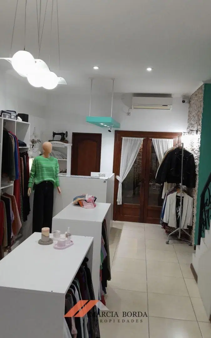 Local comercial en alquiler en Ranchos 4