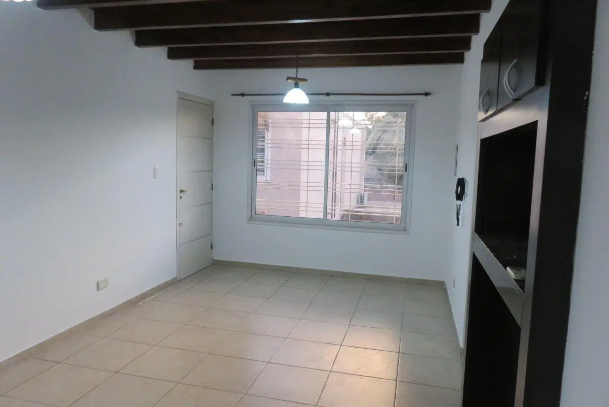 DEPARTAMENTO EN VILLA NUEVA 2