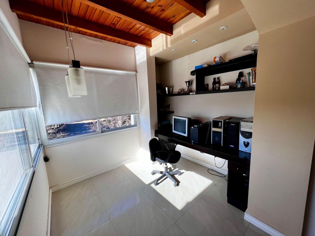 Gran Casa Barrio Privado Pueyrredon 5