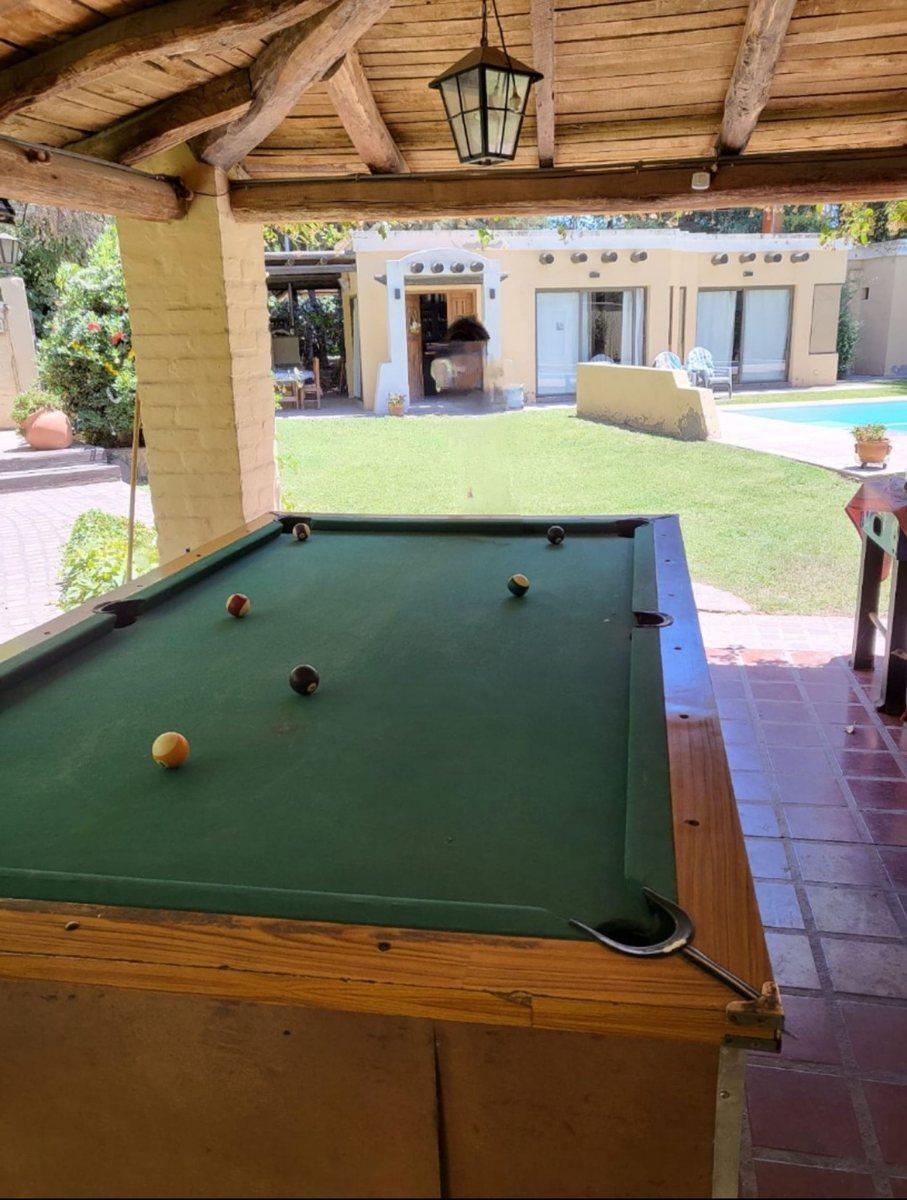 Venta de Casa en Barrio Privado La Capilla 4
