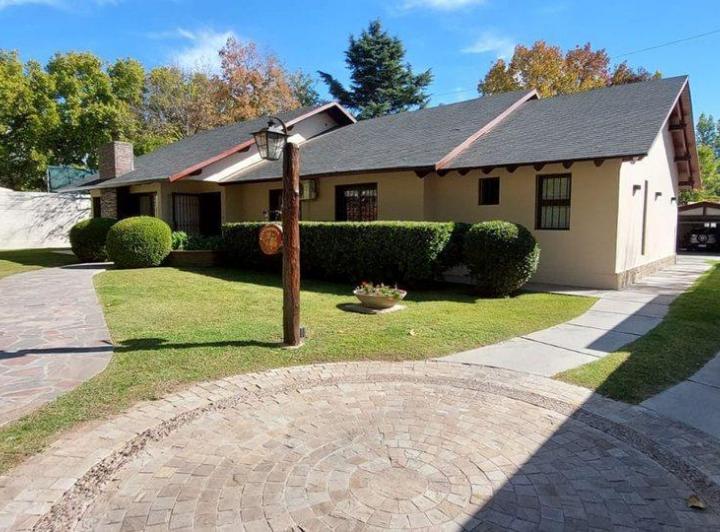 VENTA DE CASA EN LA PUNTILLA, LUJAN DE CUYO 1