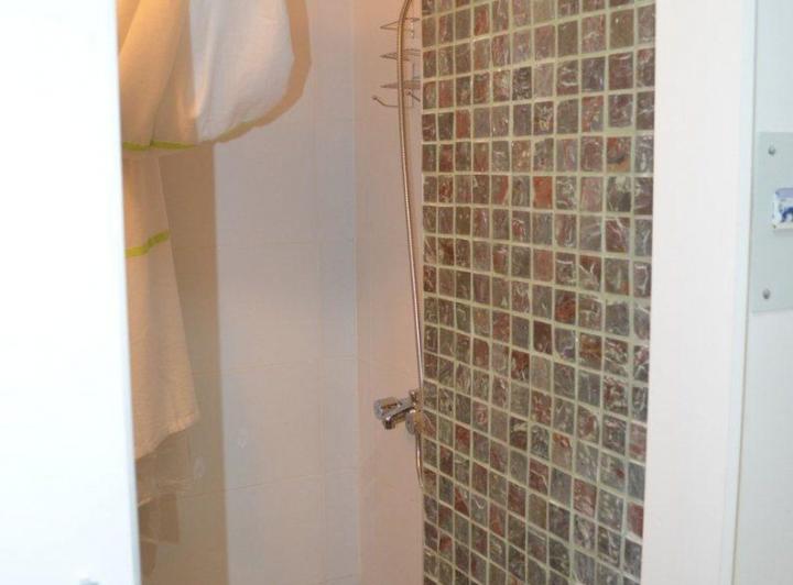 IMPECABLE DEPARTAMENTO CENTRICO 3